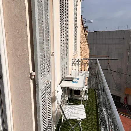 2 Pieces Centre Apartment Cannes