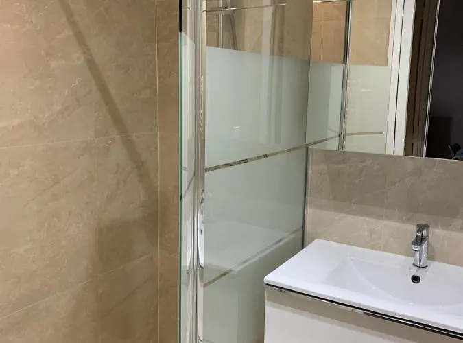 2 Pieces Centre * カンヌ